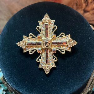 JBK Maltese Cross Camrose Kris’s Large Brooch Pendant